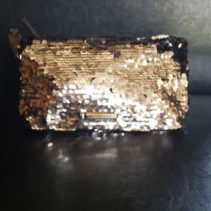 Victoria's Secret clutch/make up bag black w/gold